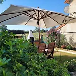 Familial Sur Ferme Equestre Pres De Montlucon - Fr-1-489-431 *