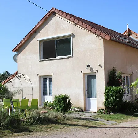 Gite Familial Avec Terrasse A La Ferme, Proche Montlucon, Ideal Pour 4 Pers, Draps Et Serviettes Inclus - Fr-1-489-431 Holiday home