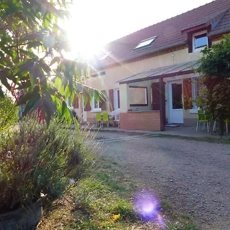 Familial Sur Ferme Equestre Pres De Montlucon - Fr-1-489-431 Prázdninový dům Sauvagny