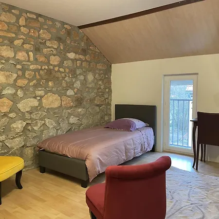 Dom wakacyjny Familial Sur Ferme Equestre Pres De Montlucon - Fr-1-489-431