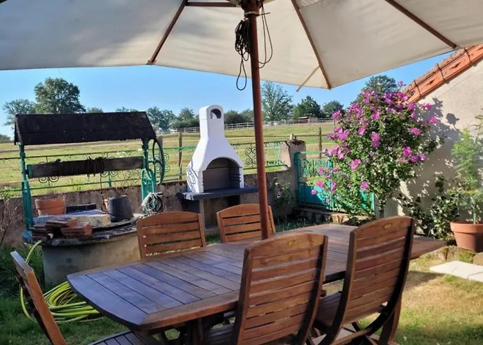 Prázdninový dům Familial Sur Ferme Equestre Pres De Montlucon - Fr-1-489-431 *